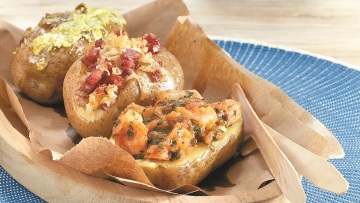 Οι τέλειες ψητές πατάτες: 3 tips που κάνουν τη διαφορά