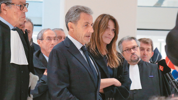 Γιατί οι Γάλλοι βάζουν φυλακή σήμερα τον Σαρκοζί - Ποιοι πρόεδροι καταδικάστηκαν αλλά δεν κατέληξαν πίσω από τα σίδερα