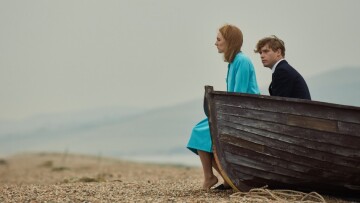 Εσείς ξέρετε τι είναι το zombieing; Η τάση στο dating που αποτελεί εξέλιξη του ghosting