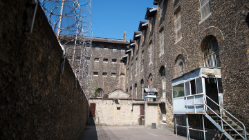 Στη φυλακή τέσσερις μάρτυρες του Ιεχωβά στη Ρωσία, καταδικάστηκαν για εξτρεμιστική δραστηριότητα