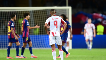 Μπαρτσελόνα - Ολυμπιακός 6-1: Δύσκολο βράδυ στη Βαρκελώνη, έπεσαν μετά την αποβολή οι Πειραιώτες - Δείτε τα γκολ 