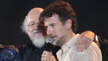 Ο Κωστής Μαραβέγιας περιγράφει τη γνωριμία του με τον Διονύση Σαββόπουλο - «Κύριε Διονύση, σας αγαπώ πολύ»