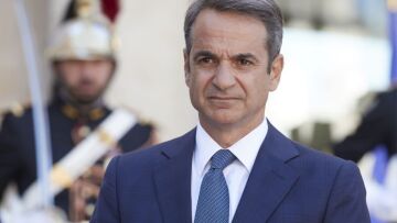 Μητσοτάκης στο Politico: Ώρα για κοινή ευρωπαϊκή χρηματοδότηση στην άμυνα
