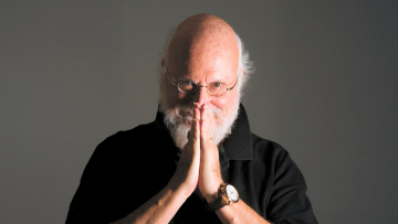 Διονύσης Σαββόπουλος: Ο μουσικός ήρωας που ενσάρκωσε όλα τα πρόσωπα του νεοέλληνα