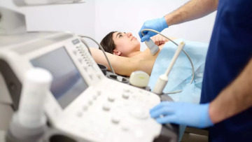 Καρκίνος Μαστού: Πόσο σημαντική είναι η διερεύνηση σε Ειδικά Κέντρα Μαστού – Τα 4 στάδια της εξέτασης
