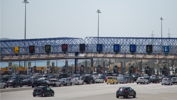 Η χώρα που καταργεί τα παραδοσιακά διόδια - Πώς θα λειτουργεί το νέο σύστημα
