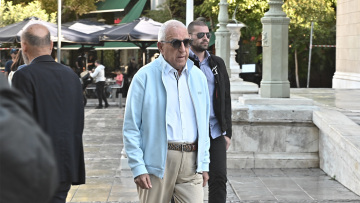 Κακλαμάνης για Σαββόπουλο: «Υπήρξε μοναδικός και για αυτό θα παραμείνει αναντικατάστατος»