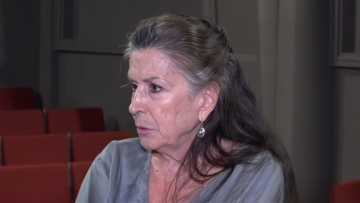 Νένα Μεντή: Με λένε ξινή και σκληρή, γιατί δεν σήκωσα μύγα στο σπαθί μου