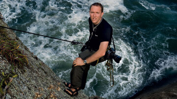 Ματίας Κλουμ, ο ατρόμητος φωτογράφος του «National Geographic»
