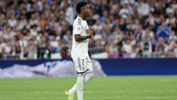 Ατιμώρητο θα αφήσει η Ρεάλ τον Βινίσιους για την συμπεριφορά του προς τον Τσάμπι Αλόνσο στο «Clasico»