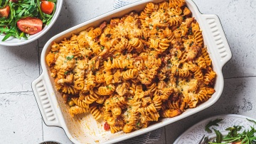 Ζυμαρικά φούρνου: 25 συνταγές για όλες τις ημέρες και όλες τις εποχές
