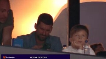 Ο Τζόκοβιτς παρακολούθησε τον αγώνα Παναθηναϊκός-Μακάμπι - Αποδοκιμασίες από μερίδα του κόσμου