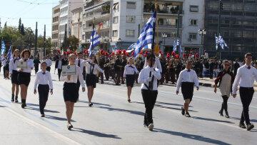 25η Μαρτίου: Μαθητική παρέλαση σήμερα στο Σύνταγμα, δείτε ποιοι δρόμοι είναι κλειστοί
