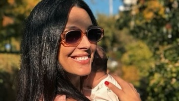 Ιωάννα Τριανταφυλλίδου: Η φωτογραφία με το νεογέννητο μωρό της και τα χαμόγελα της ηθοποιού