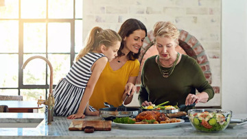 Ο άγνωστος ένοχος που «ευθύνεται» για 1 στις 5 ουρολοιμώξεις – Ποια τρόφιμα αφορά