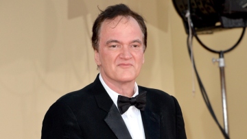 Κουέντιν Ταραντίνο: Διαψεύδονται οι φήμες ότι σκοτώθηκε στο Ισραήλ - Είναι μια χαρά εκείνος και η οικογένειά του, λέει πηγή από το περιβάλλον του