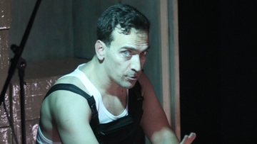 Δημήτρης Σαμόλης: Έχω υποστεί μπούλινγκ, φοβόμουν να πάω στο σχολείο