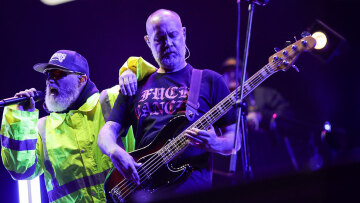 Ο μπασίστας των Limp Bizkit, Σαμ Ρίβερς βρέθηκε νεκρός μέσα σε λίμνη αίματος στο σπίτι του - Τι αποκαλύπτει τηλεφώνημα στις αρχές