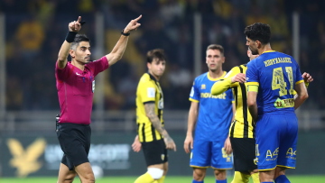 Το γκολ του Γιόβιτς που ακυρώθηκε μέσω VAR για  επιθετικό φάουλ και ξεσήκωσε τη Νέα Φιλαδέλφεια - Δείτε βίντεο 