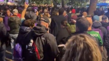 Καζάνι που βράζει το «Αρτέμιο Φράνκι»: Χιλιάδες φίλοι της Φιορεντίνα ζητούν την απόλυση του Πιόλι - Βίντεο 