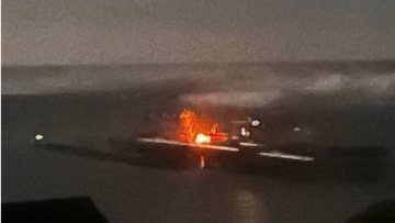 Πυρκαγιά στο ρωσικό λιμάνι Τουάπσε εξαιτίας επιδρομής ουκρανικών drones 