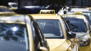 Σε 48ωρη απεργία τα ταξί στην Αττική την Τετάρτη και Πέμπτη - Ποια είναι τα αιτήματά τους
