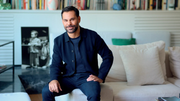 Αλέξανδρος Κασσανδρινός: Όταν το Δίκαιο συνάντησε την Τέχνη