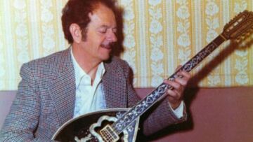 Πόσο τζαζ είναι η μουσική του Βασίλη Τσιτσάνη; 