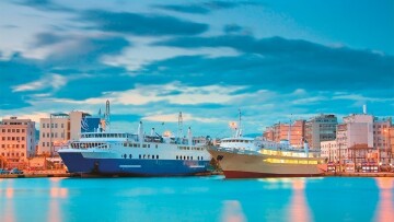 Βαρύ πλήγμα 1 δισ. ευρώ ετησίως για την ακτοπλοΐα από το ευρωπαϊκό ETS – Eρχονται αυξήσεις στα εισιτήρια