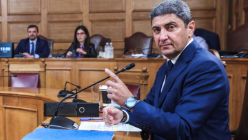 Ένταση στην Εξεταστική για τον ΟΠΕΚΕΠΕ για μια... καραμέλα