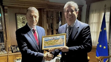 Στο Άγιον Όρος ο αναπληρωτής ΥΠΕΞ των ΗΠΑ Μάικλ Ρήγας
