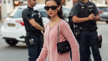 Πώς να χτίσετε μια capsule γκαρνταρόμπα με τις μεγαλύτερες τάσεις της σεζόν

