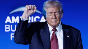 «Μετανάστης» λόγω... Μαμντάνι ο Τραμπ: Θέλω να φύγω από τη Νέα Υόρκη, δεν θέλω να ζω σε κομμουνιστικό καθεστώς 