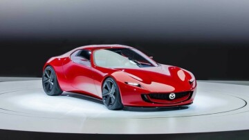 "Θολό" το μέλλον του νέου Mazda RX-8