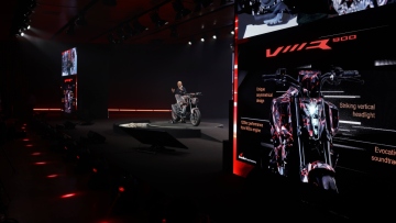 Αποστολή EICMA 2025: Η Honda έχει μοτοσικλέτα με V3 κινητήρα