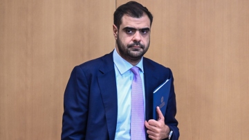 Μαρινάκης: Δεν μπορεί να γίνει διάλογος με τους αγρότες με επεισόδια όπως αυτά έξω από το αεροδρόμιο «Μακεδονία»