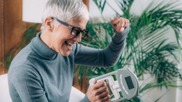 Το απλό τεστ δύναμης που προβλέπει την κατάσταση της υγείας – Γίνεται στο σπίτι