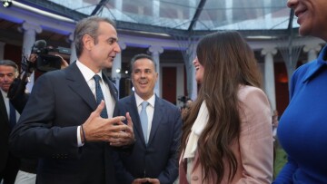 Το τετ α τετ Μητσοτάκη με Κίμπερλι Γκιλφόιλ στο Ζάππειο για τη 2η μέρα των εργασιών της P-TEC - Δείτε βίντεο