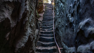 «Η Σκάλα του Παραδείσου»: Τα 900 σκαλοπάτια που σε οδηγούν στο... όνειρο!
