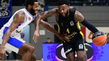 Το Μαρούσι νίκησε 92-80 με ανατροπή τον Πανιώνιο και πανηγύρισε την πρώτη εκτός έδρας νίκη