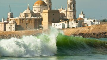 Κάδιθ: Εξερευνώντας την ψυχή της Ανδαλουσίας
