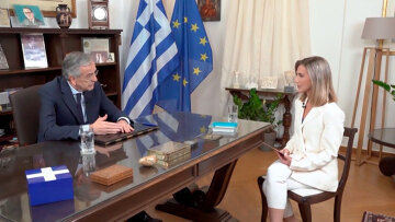 Επίθεση Σαμαρά σε Μητσοτάκη, Τσίπρα, Μπακογιάννη και... Μέρκελ - Θα ανακοινώσει προσεχώς αν πάει για κόμμα - Βίντεο