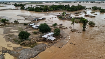 Φιλιππίνες: Τουλάχιστον τέσσερις νεκροί και πάνω από 1,4 εκατ. εκτοπισμένοι από τον υπερτυφώνα Φουνγκ-γουόνγκ