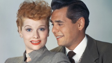 Ζήλια, έρωτας και ανασφάλεια πίσω από το «I Love Lucy» - Τα αδημοσίευτα γράμματα της Λουσίλ Μπολ και του Ντέζι Αρνάζ