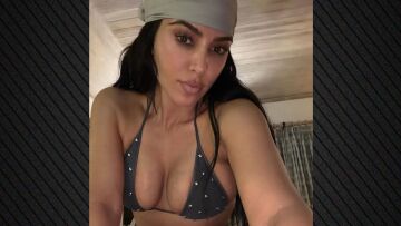 Η Κιμ Καρντάσιαν πόζαρε με μαγιό μετά την ανακοίνωση πως κόπηκε στις εξετάσεις του δικηγορικού συλλόγου
