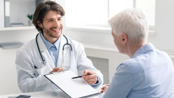 Δωρέαν υπηρεσίες υγείας: Ο τετραψήφιος αριθμός που φέρνει τις ΚΟΜΥ κοντά στους πολίτες σε 900 περιοχές
