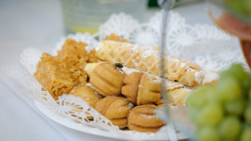 Τι συμβαίνει όταν κάθεται στο φαγητό μας μια μύγα;