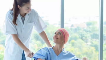 Πολλαπλό μυέλωμα: Εγκρίθηκε θεραπεία που φρενάρει την εξέλιξη της νόσου
