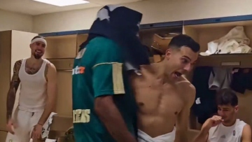 Παναθηναϊκός: «Τρελάθηκε» ο Σλούκας μετά το φοβερό ντεμπούτο του Φαρίντ, φώναζε στα αποδυτήρια - Δείτε βίντεο