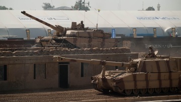 Συναγερμός στη Γαλλία: Αναφορές για πτήση drone πάνω από τρένο που μετέφερε άρματα μάχης Leclerc